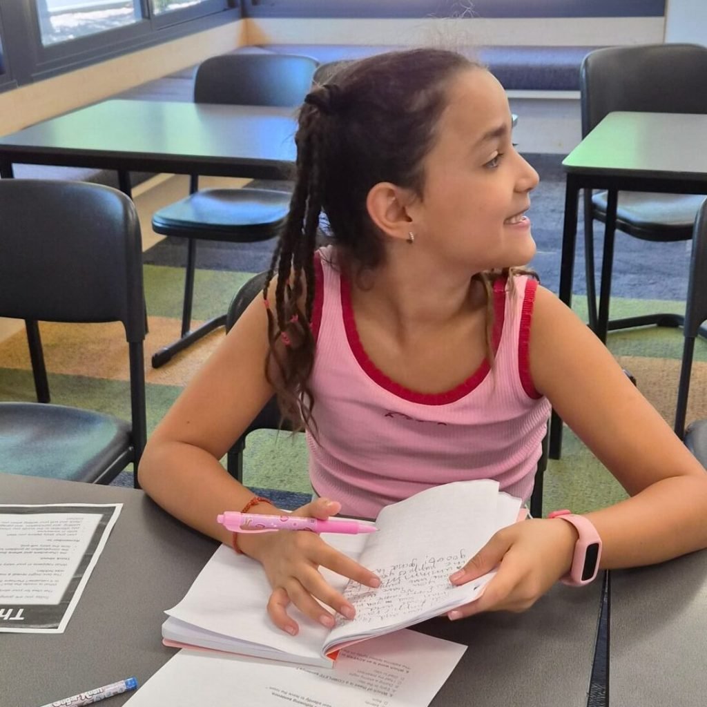 Student reading and writing during comprehension practice